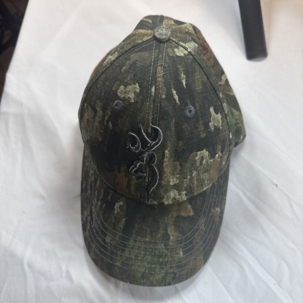 Browning Women’s Camo Baseball Cap Preowned